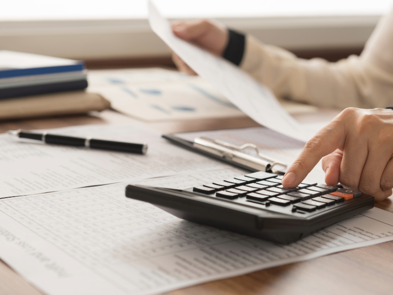 Who we help - Marketing Financial target
